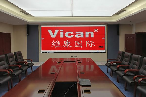 哪家無縫拼接屏廠家比較專業(yè)？