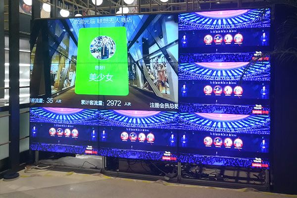 為什么55寸拼接屏更受到客戶歡迎？