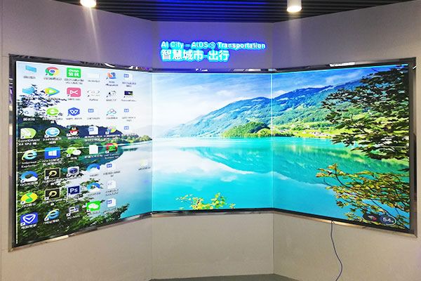 無(wú)縫拼接屏與小間距LED顯示屏哪個(gè)好？