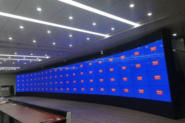 LCD拼接屏與LED顯示屏的區(qū)別有哪些，該如何選擇？