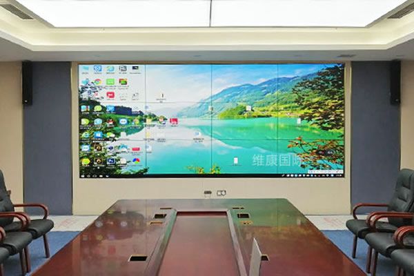會議室屏幕推薦：開會用拼接屏好，還是LED屏好？