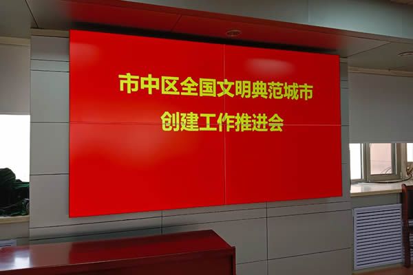 拼接屏價格多少錢由哪些參數(shù)決定？