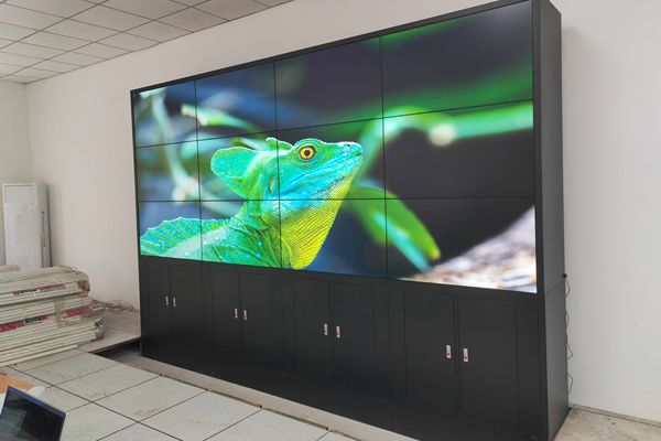 拼接屏是怎么做到4K、6K、8K…顯示的？大分辨顯示解決方案