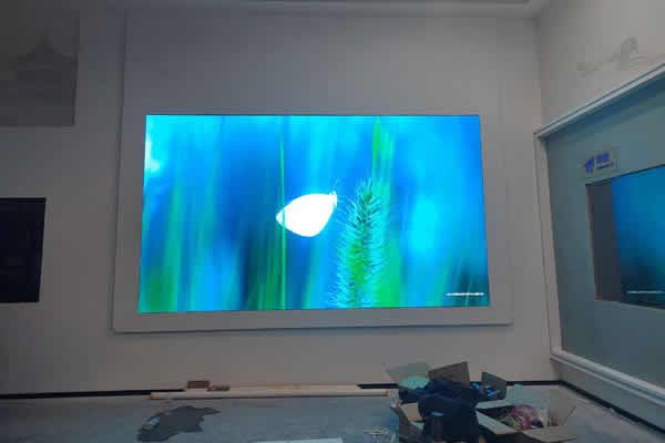 展廳大屏用哪種好？推薦LED顯示屏