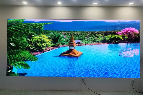 室內(nèi)大屏用液晶拼接屏好，還是LED顯示屏好？
