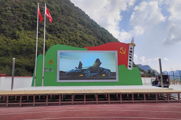 校園數(shù)字化建設(shè)加速 公共顯示場(chǎng)景迎來(lái)全面更新