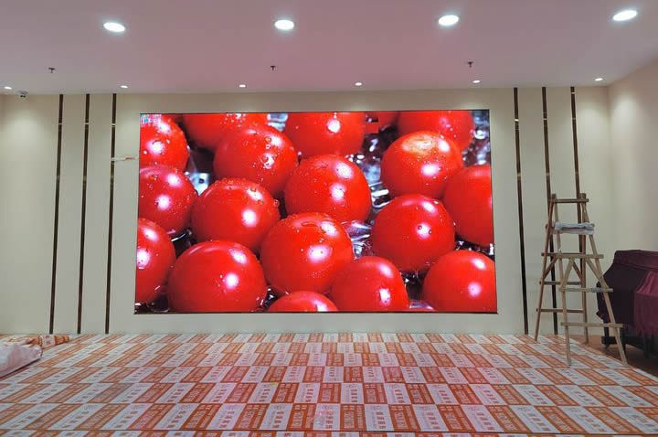 小間距LED